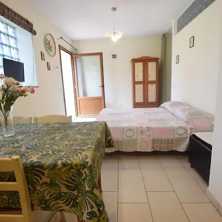 Margherita Monolocale Apartmán